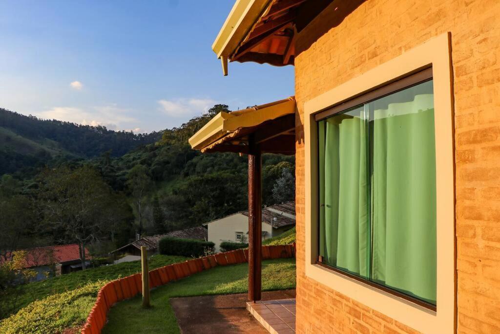 Recanto Dos Beija Flores, Chale Lantana B Monte Alegre do Sul Buitenkant foto